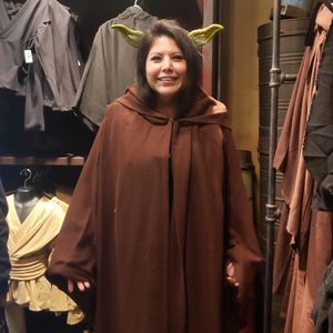 Meet your Posher, Naomi